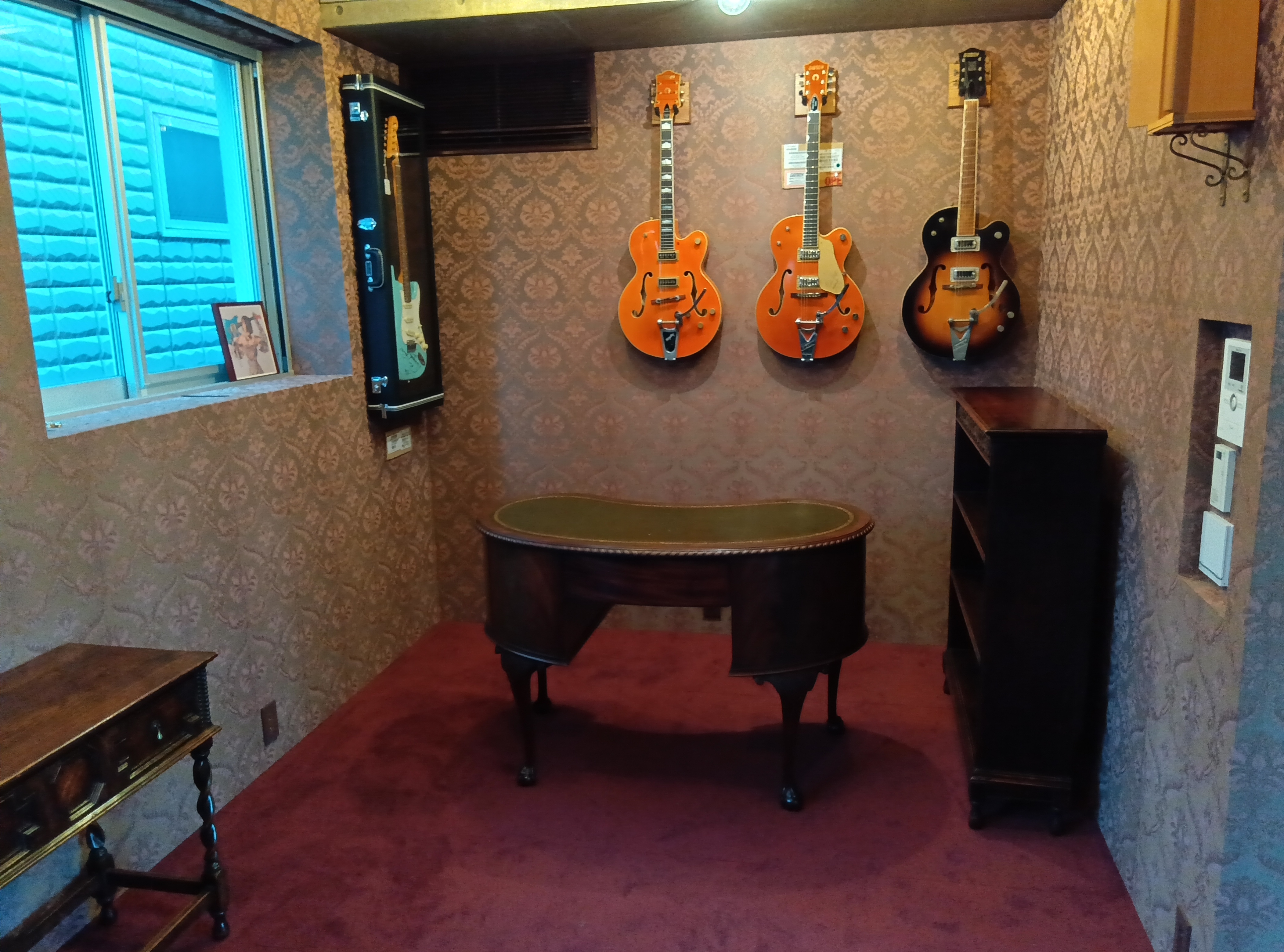 まるでホテルのようなお部屋に